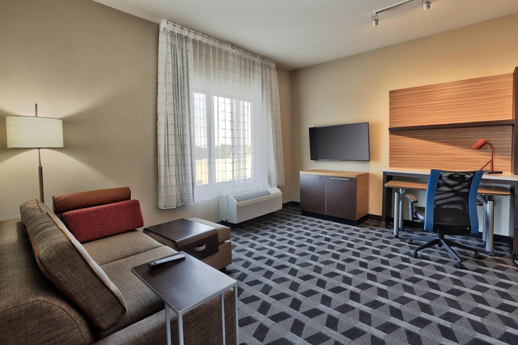 Towneplace Suites By Marriott Albuquerque Old Town Exterior photo