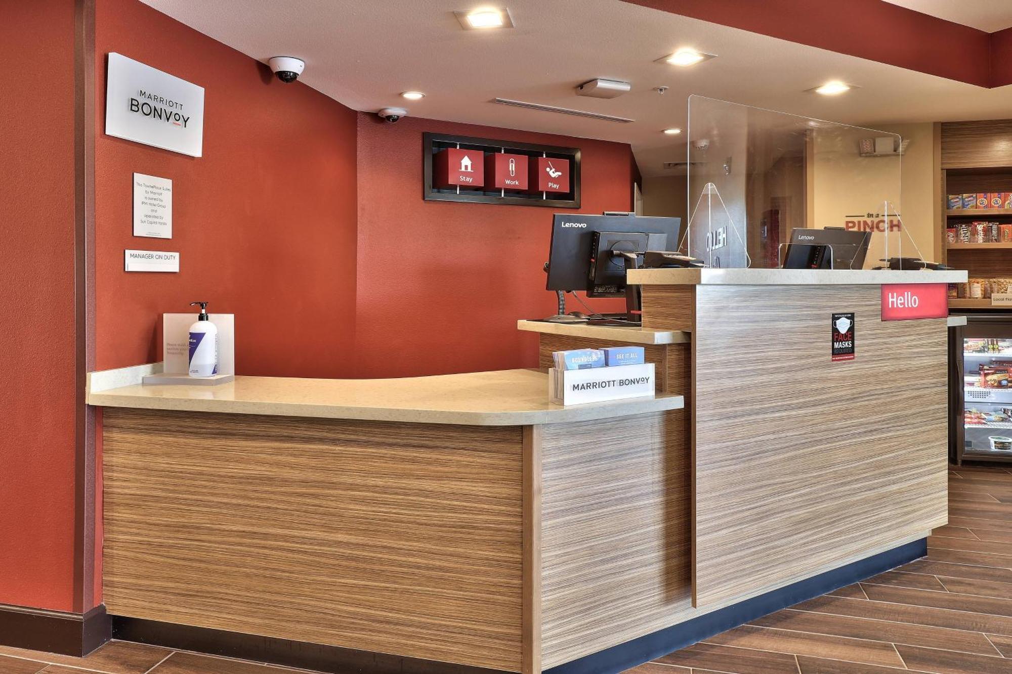 Towneplace Suites By Marriott Albuquerque Old Town Exterior photo